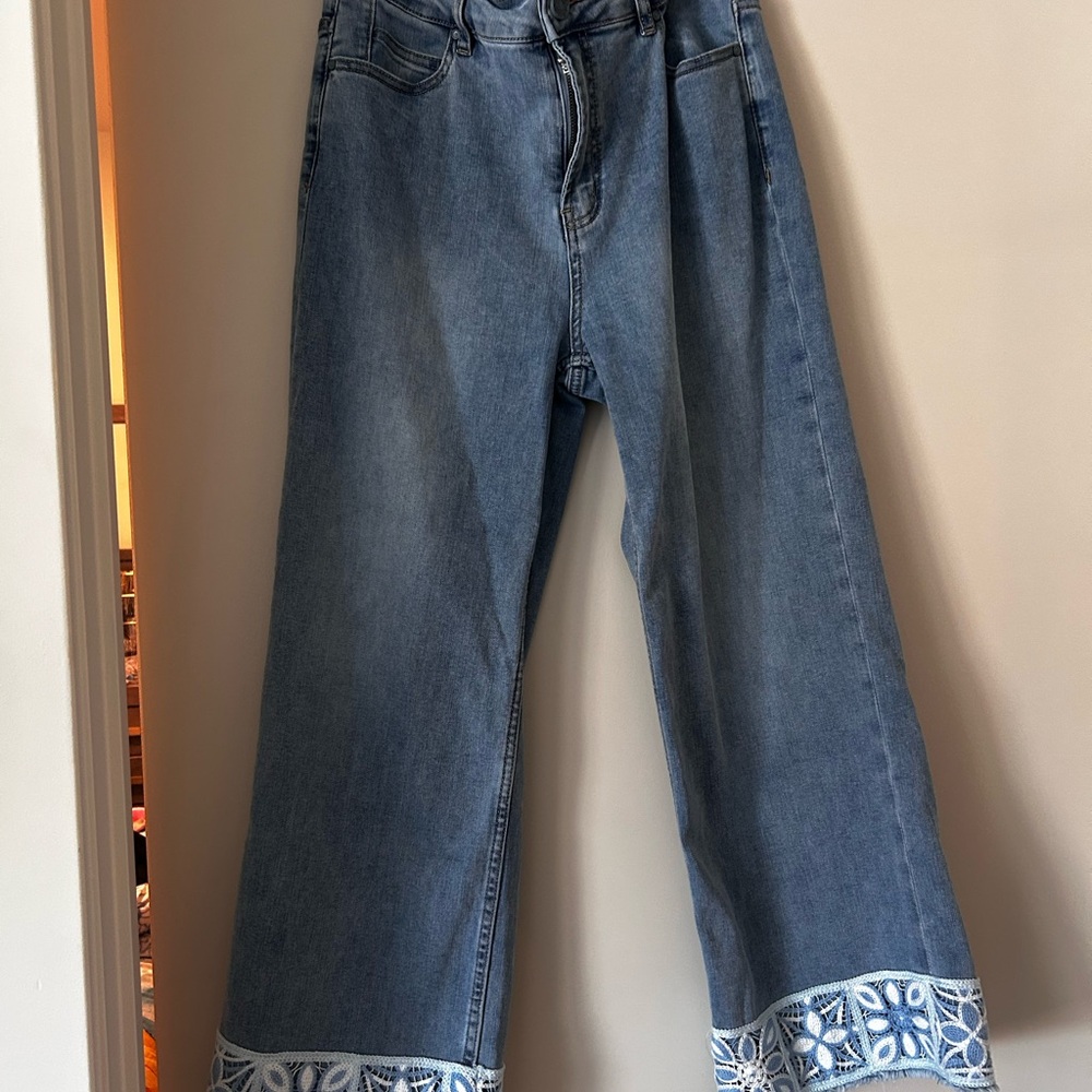 CHARLIE B Blue Cropped Jeans with Decorative Hem